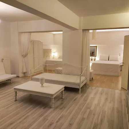 Superior Chic Family * Kalampáka