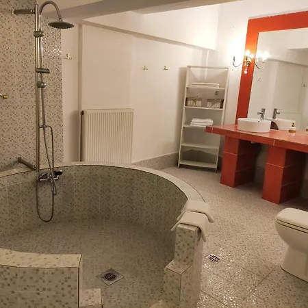 Superior Chic Family *