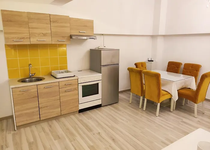 Superior Chic Family Kalambaka