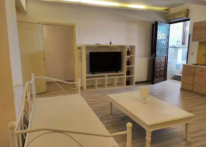 Superior Chic Family